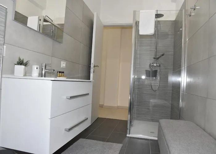 Appartamento Nathanaele House Via Tuscolana *